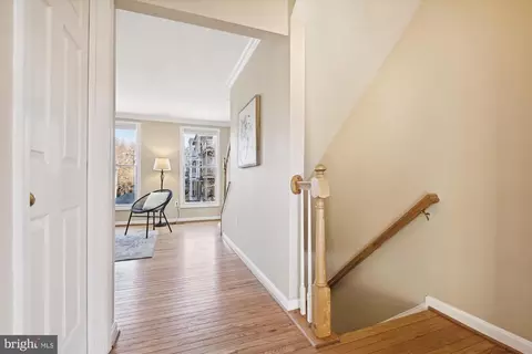 Entry Way - 288 Robert St, Baltimore, MD 21217 photo 3 of 7