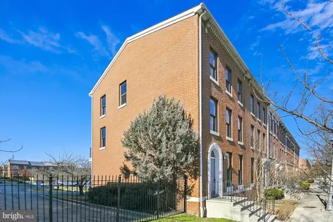 Exterior - 288 Robert St, Baltimore, MD 21217 photo 7 of 12