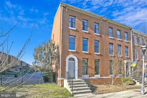 Exterior - 288 Robert St, Baltimore, MD 21217 photo 3 of 12