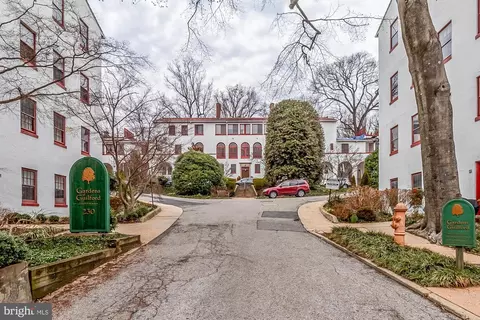 230 Stony Run Ln #1D, Baltimore, MD 21210