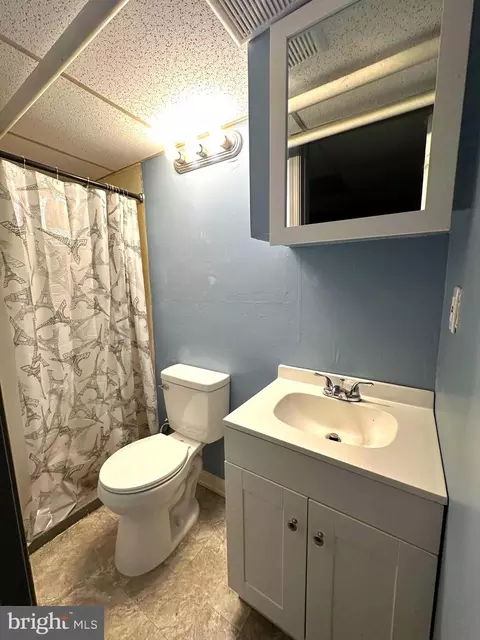 Bath - 4610 Belair Rd, Baltimore, MD 21206 photo 2 of 2