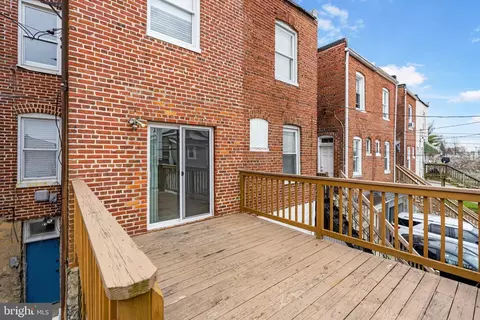 Exterior - 4610 Belair Rd, Baltimore, MD 21206 photo 4 of 6
