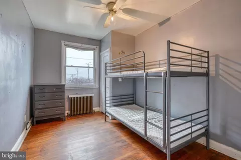 Bedroom - 2804 Erdman Ave, Baltimore, MD 21213 photo 4 of 6