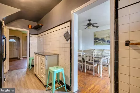 Exterior - 2804 Erdman Ave, Baltimore, MD 21213 photo 2 of 5