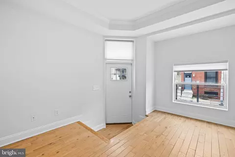 Entry Way - 29 S Robinson St, Baltimore, MD 21224 photo 1 of 5
