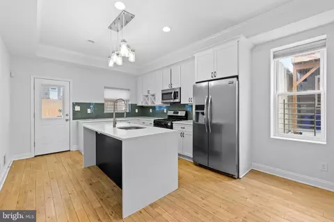 Kitchen - 29 S Robinson St, Baltimore, MD 21224 photo 3 of 3