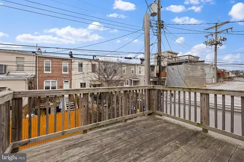 Exterior - 29 S Robinson St, Baltimore, MD 21224 photo 5 of 9