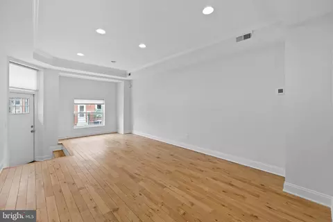 Other - 29 S Robinson St, Baltimore, MD 21224 photo 2 of 14