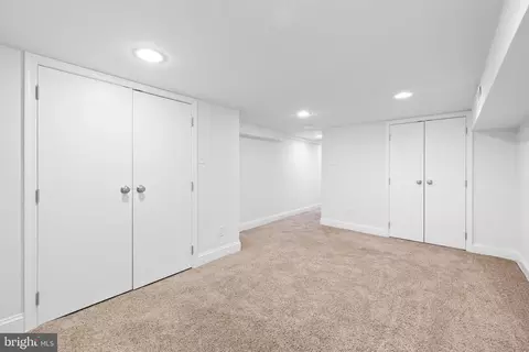 Bedroom - 29 S Robinson St, Baltimore, MD 21224 photo 1 of 1