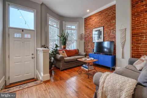 150 N Lakewood Ave N, Baltimore, MD 21224