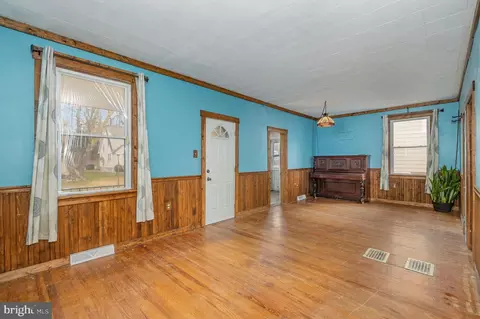 3109 Glendale Ave, Baltimore, MD 21234 photo 2