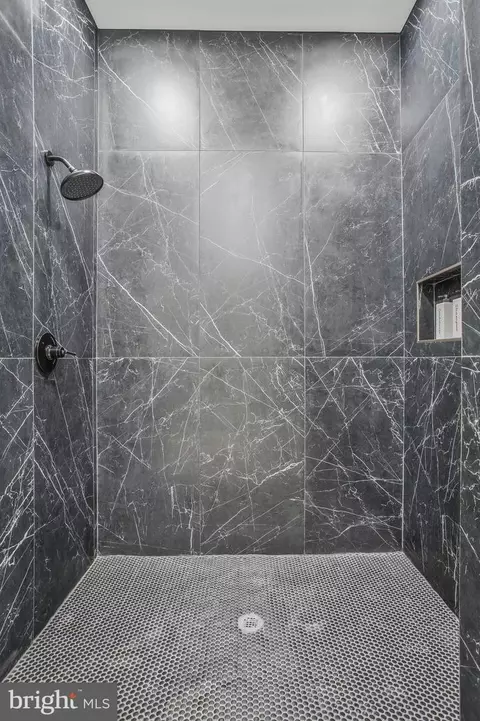 Bath - 306 N Stricker St, Baltimore, MD 21223 photo 4 of 5