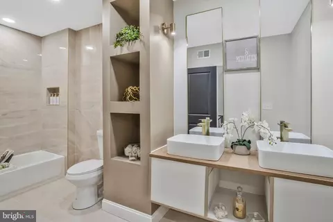 Bath - 306 N Stricker St, Baltimore, MD 21223 photo 1 of 5