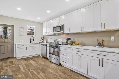 Kitchen - 306 N Stricker St, Baltimore, MD 21223 photo 4 of 5