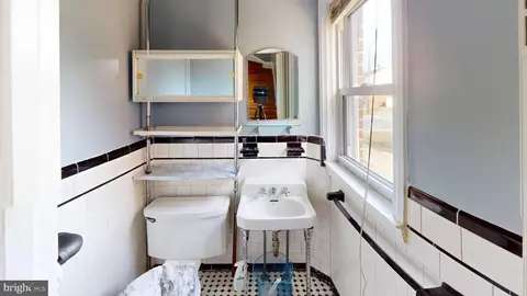 3913 Oakford Ave, Baltimore, MD 21215 photo 7