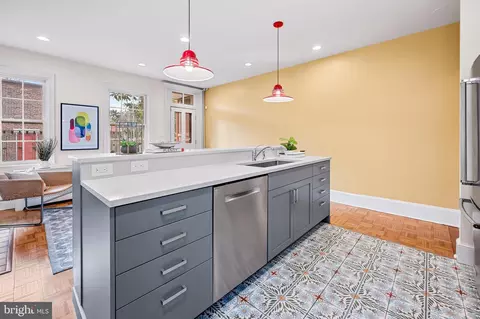 Kitchen - 1402 Bolton St, Baltimore, MD 21217 photo 2 of 4