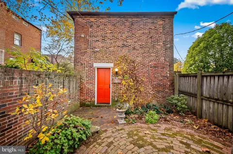 Exterior - 1402 Bolton St, Baltimore, MD 21217 photo 11 of 15