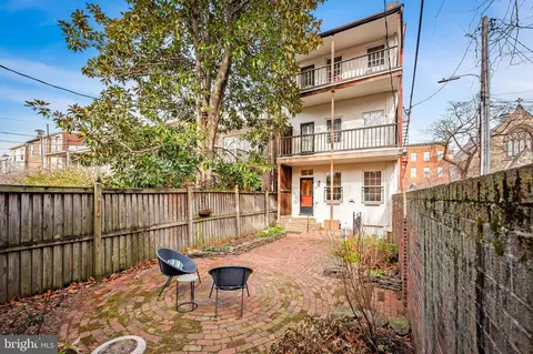 Exterior - 1402 Bolton St, Baltimore, MD 21217 photo 14 of 15