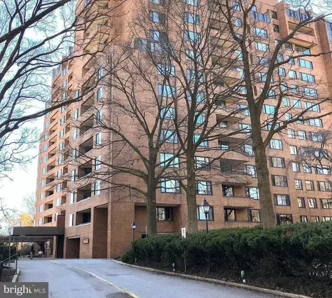 111 Hamlet Hill Rd #812, Baltimore, MD 21210