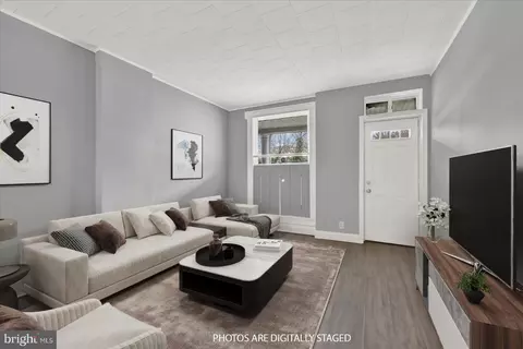 Entry Way - 2154 Druid Park Dr, Baltimore, MD 21211 photo 1 of 3