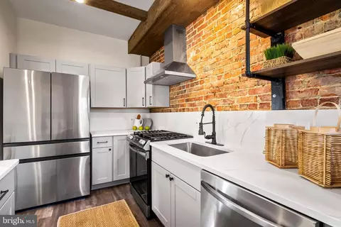 Kitchen - 614 W 40th St, Baltimore, MD 21211 photo 4 of 6
