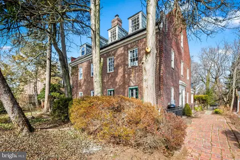 Exterior - 614 W 40th St, Baltimore, MD 21211 photo 2 of 16