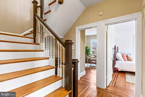 Entry Way - 614 W 40th St, Baltimore, MD 21211 photo 2 of 2