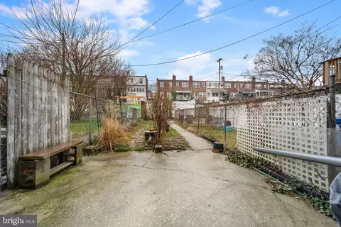 Exterior - 4412 Falls Rd, Baltimore, MD 21211 photo 7 of 7