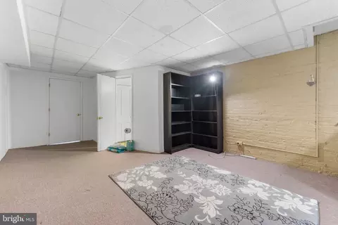 Living - 4412 Falls Rd, Baltimore, MD 21211 photo 4 of 4