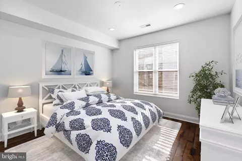 Bedroom - 647 E Clement St, Baltimore, MD 21230 photo 2 of 5