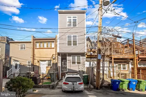 Exterior - 647 E Clement St, Baltimore, MD 21230 photo 5 of 11