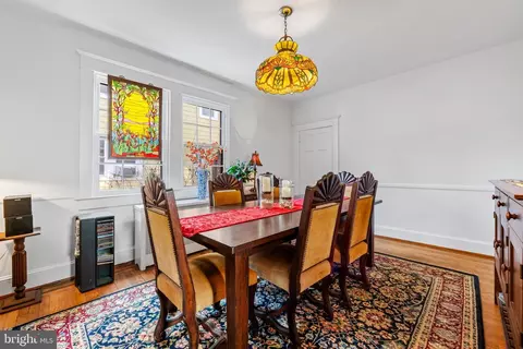 Dining - 5805 Clearspring Rd, Baltimore, MD 21212 photo 6 of 7
