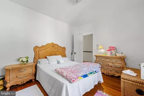 Bedroom - 5805 Clearspring Rd, Baltimore, MD 21212 photo 5 of 7