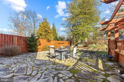 Exterior - 5805 Clearspring Rd, Baltimore, MD 21212 photo 14 of 22
