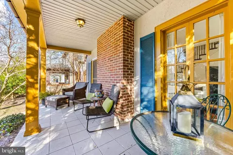 Exterior - 5805 Clearspring Rd, Baltimore, MD 21212 photo 6 of 22