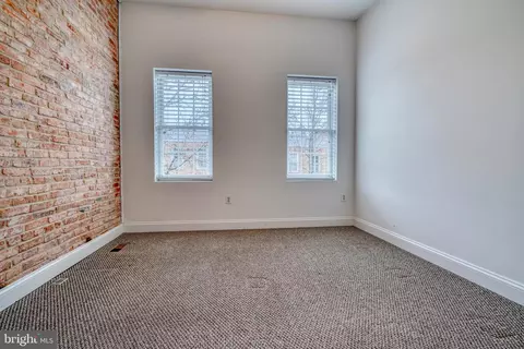 Bedroom - 615 S Curley St, Baltimore, MD 21224 photo 2 of 4