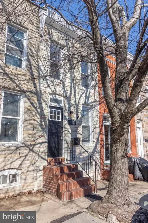 826 Woodward St, Baltimore, MD 21230