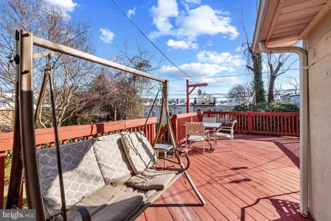 Exterior - 1323 Morling Ave, Baltimore, MD 21211 photo 2 of 8