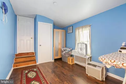 Bedroom - 1323 Morling Ave, Baltimore, MD 21211 photo 4 of 6