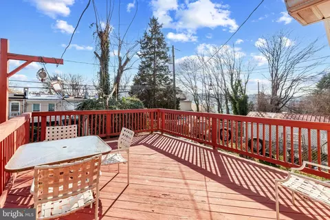 Exterior - 1323 Morling Ave, Baltimore, MD 21211 photo 5 of 8