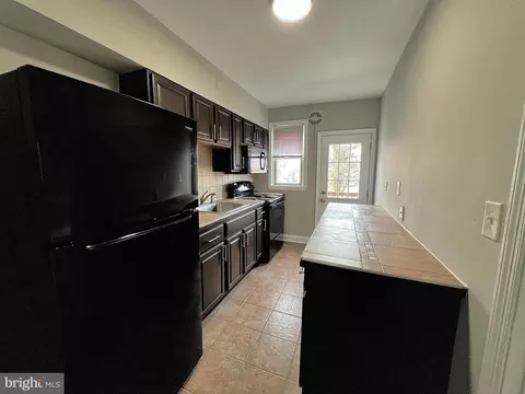 4112 Fallstaff Rd, Baltimore, MD 21215 photo 3
