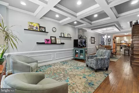 411 N Milton Ave, Baltimore, MD 21224