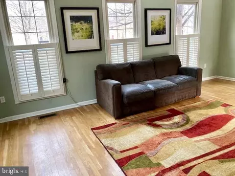 Living - 1201 S Streeper St, Baltimore, MD 21224 photo 2 of 6