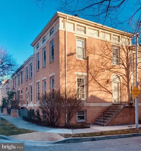 Exterior - 1201 S Streeper St, Baltimore, MD 21224 photo 2 of 13