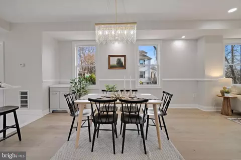 Dining - 4306 Biddison Ln, Baltimore, MD 21206 photo 3 of 3