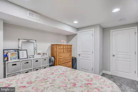 Bedroom - 1610 E Fort Ave, Baltimore, MD 21230 photo 6 of 6
