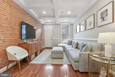 Living - 1610 E Fort Ave, Baltimore, MD 21230 photo 2 of 5
