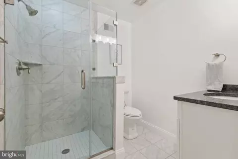 Bath - 1610 E Fort Ave, Baltimore, MD 21230 photo 4 of 6