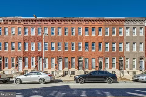 738 Dolphin St, Baltimore, MD 21217