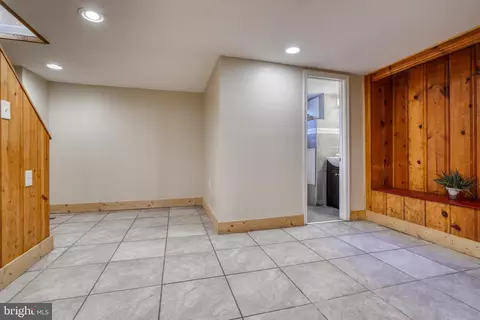 Other - 1045 Cooks Ln, Baltimore, MD 21229 photo 9 of 9
